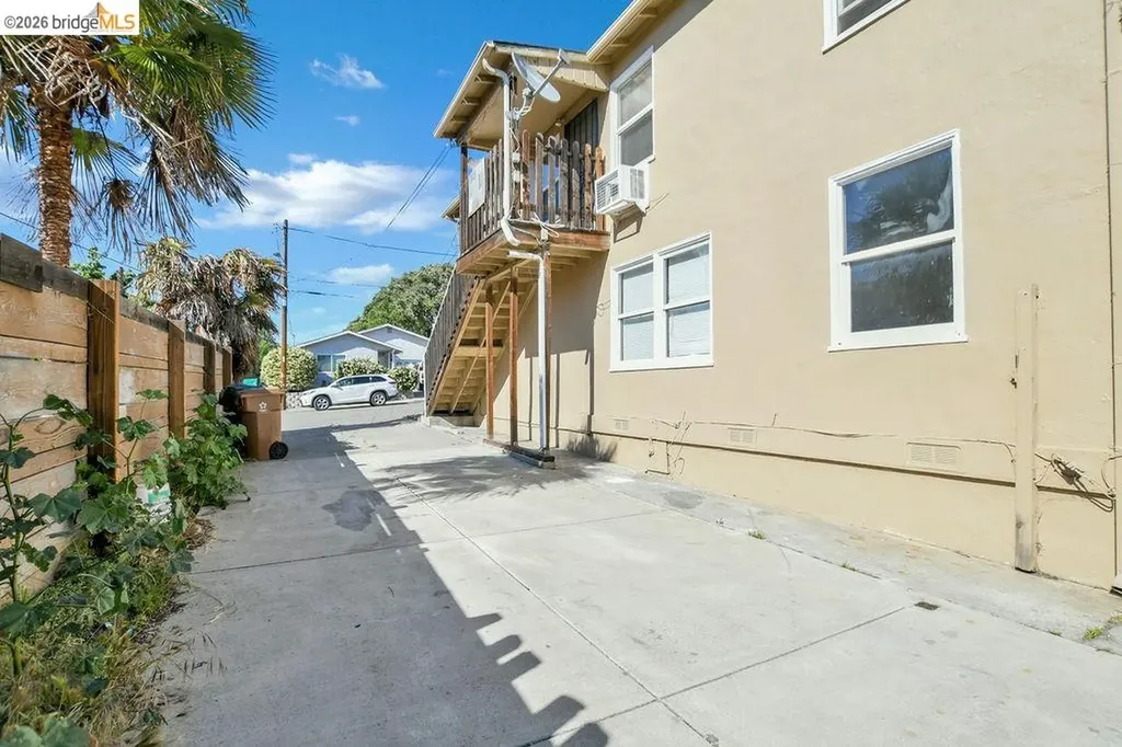 709 8th Street Antioch CA 94509
