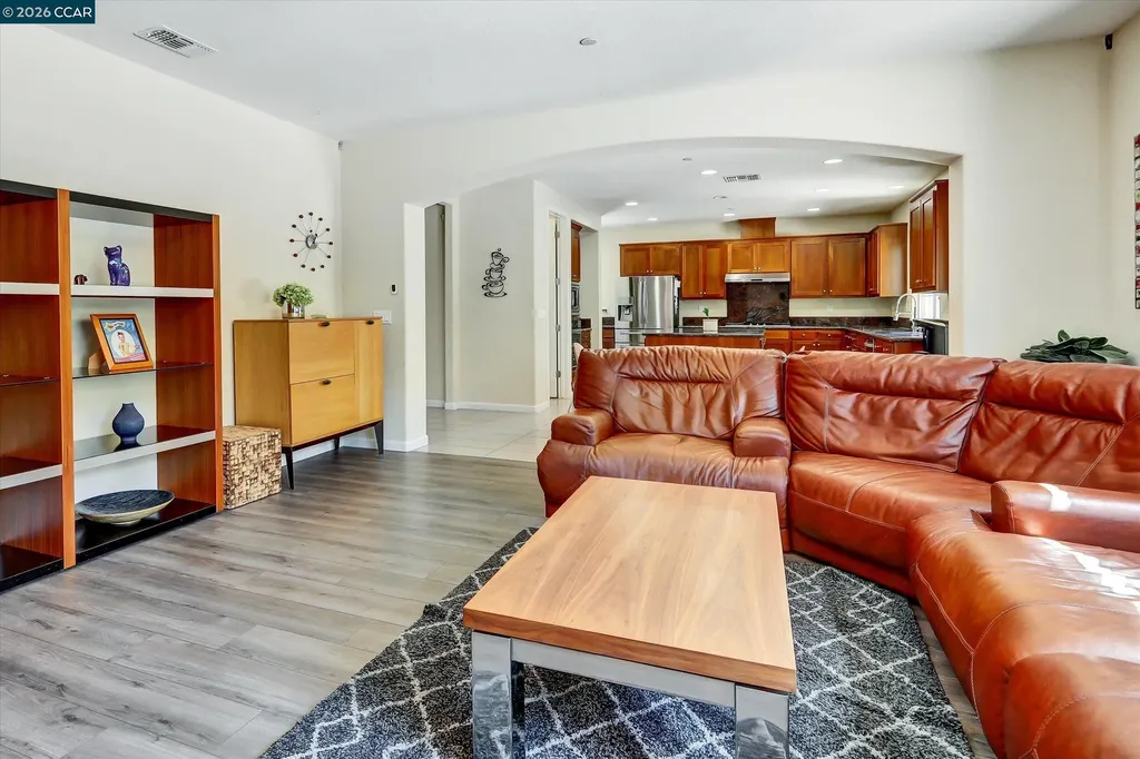 4007 Oak Knoll Street Antioch CA 94509