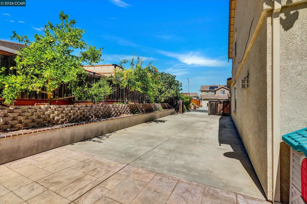 4007 Oak Knoll Street Antioch CA 94509