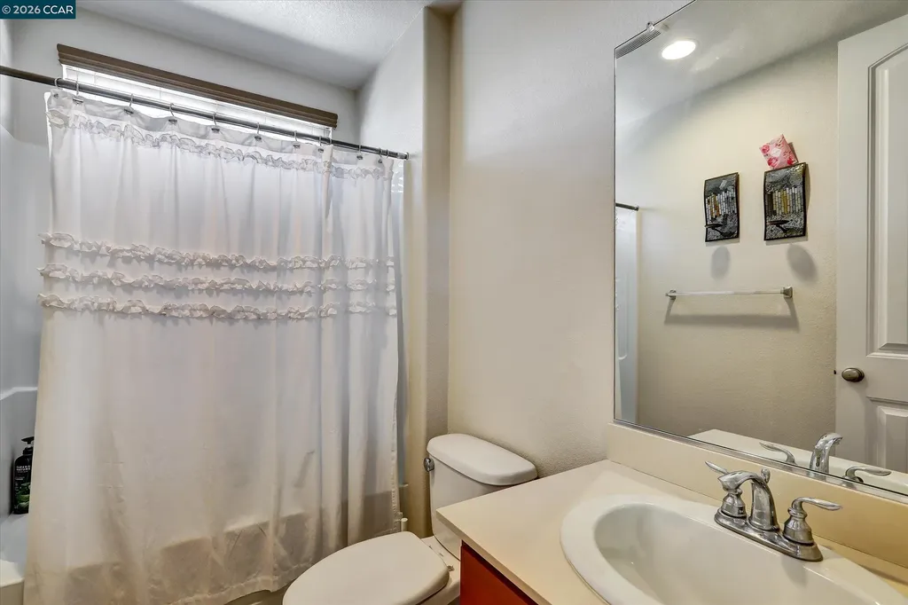 4007 Oak Knoll Street Antioch CA 94509