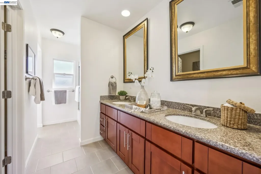 21132 Tyee Court Castro Valley CA 94546