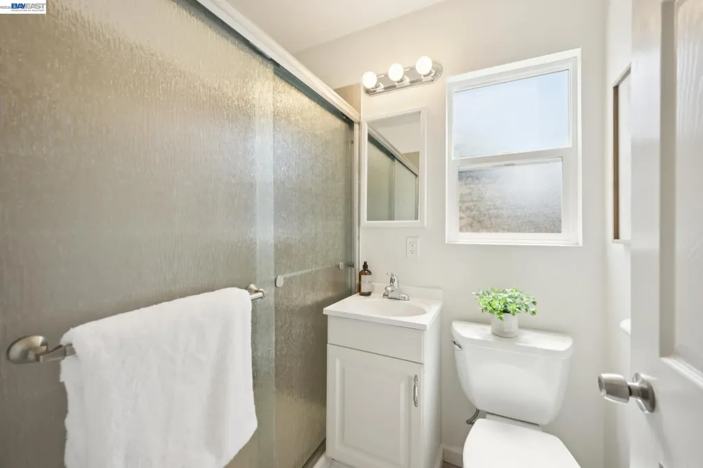 21132 Tyee Court Castro Valley CA 94546