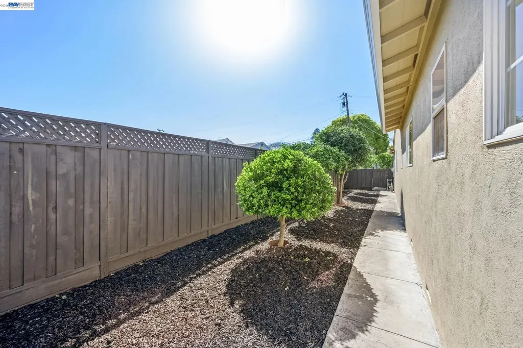 21132 Tyee Court Castro Valley CA 94546