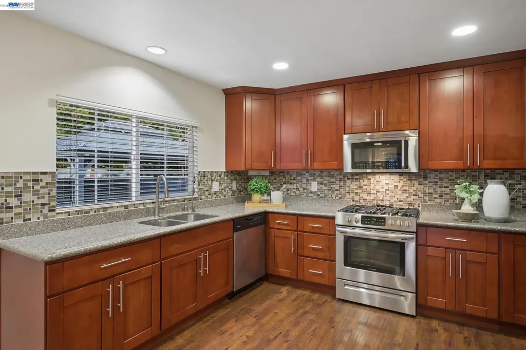 21132 Tyee Court Castro Valley CA 94546
