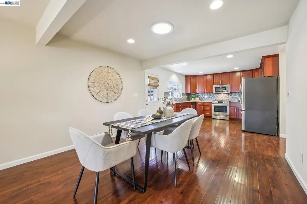 21132 Tyee Court Castro Valley CA 94546
