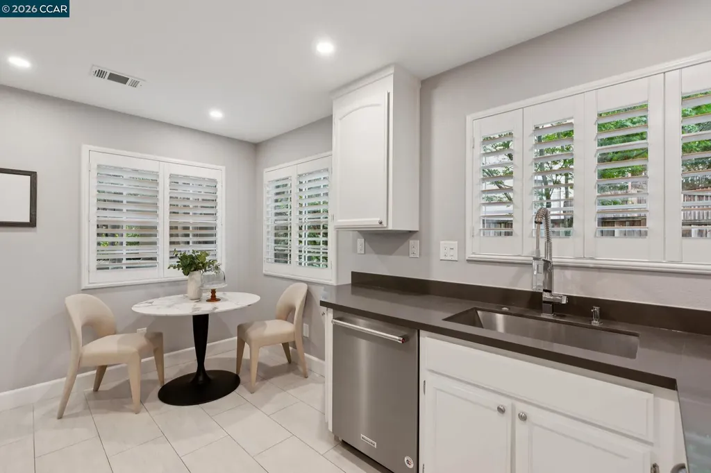 5214 Pebble Glen Drive Concord CA 94521