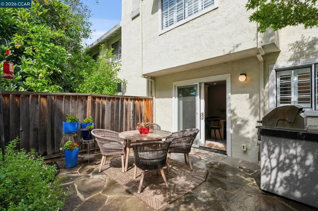 5214 Pebble Glen Drive Concord CA 94521