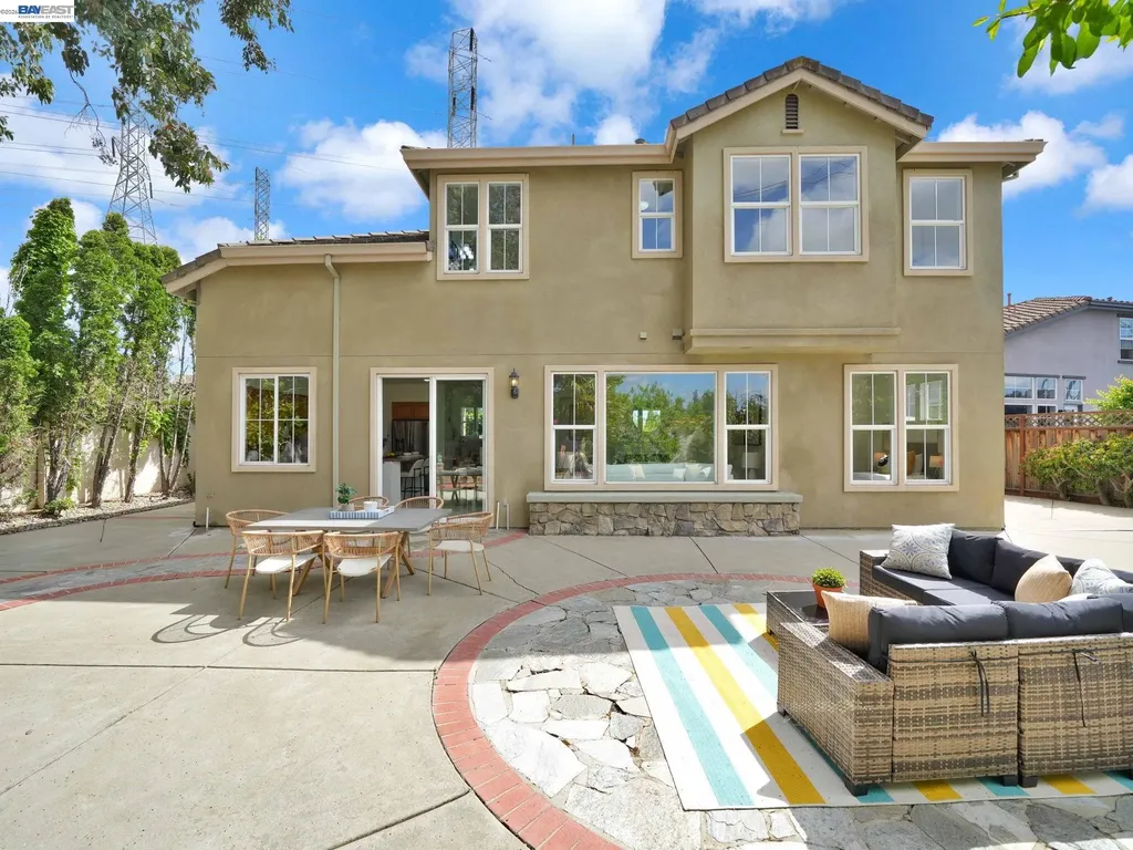 11 Meadows Court Fremont CA 94539