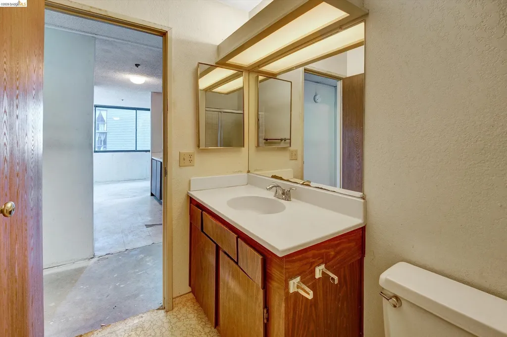 555 Pierce Street Albany CA 94706