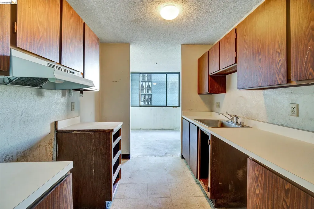 555 Pierce Street Albany CA 94706