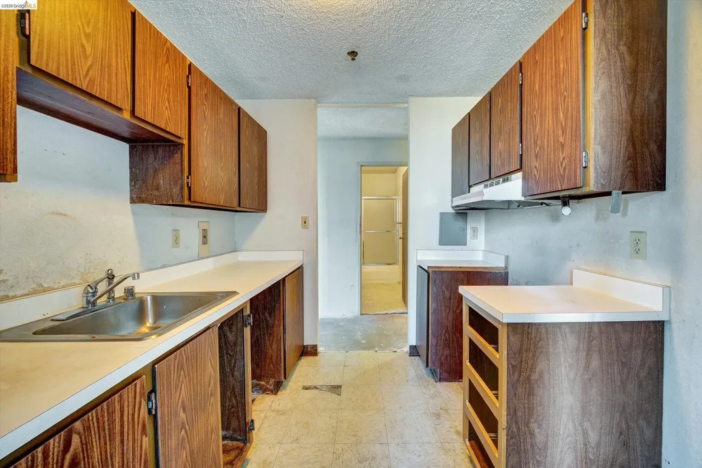 555 Pierce Street Albany CA 94706