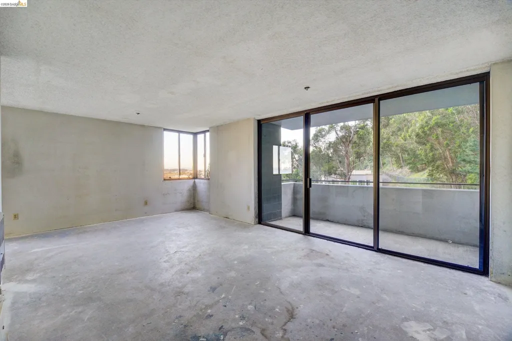 555 Pierce Street Albany CA 94706