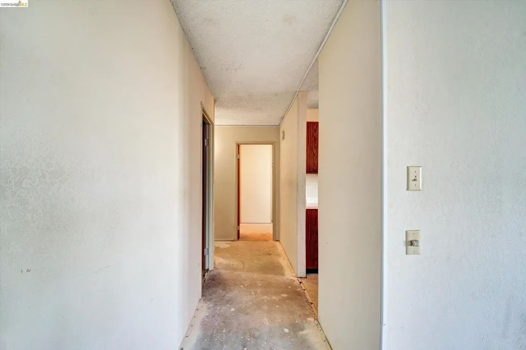 555 Pierce Street Albany CA 94706