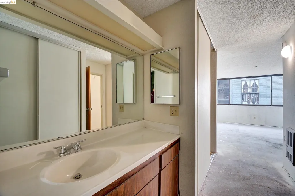 555 Pierce Street Albany CA 94706