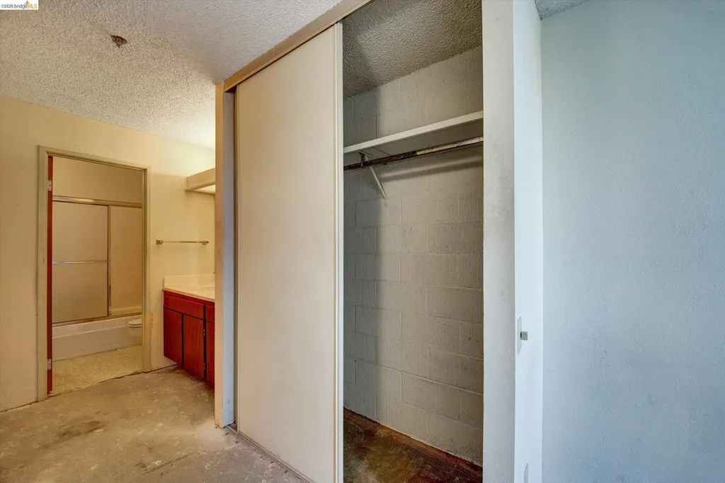 555 Pierce Street Albany CA 94706