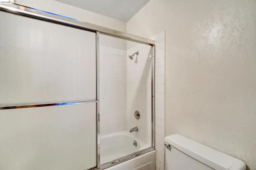 555 Pierce Street Albany CA 94706