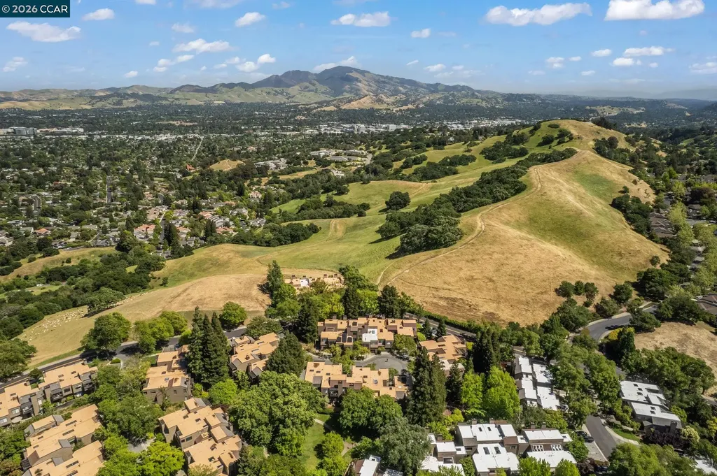 1924 Aspenridge Court Walnut Creek CA 94597