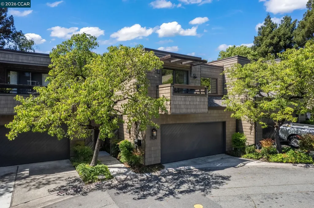 1924 Aspenridge Court Walnut Creek CA 94597