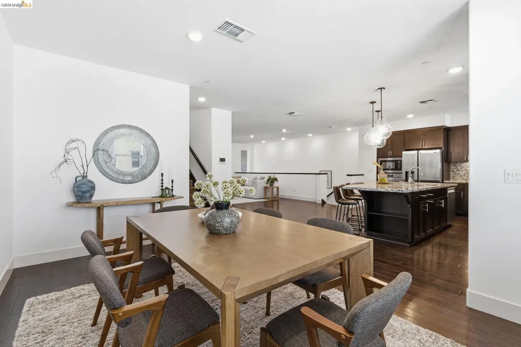 475 Mitchell Avenue Alameda CA 94501