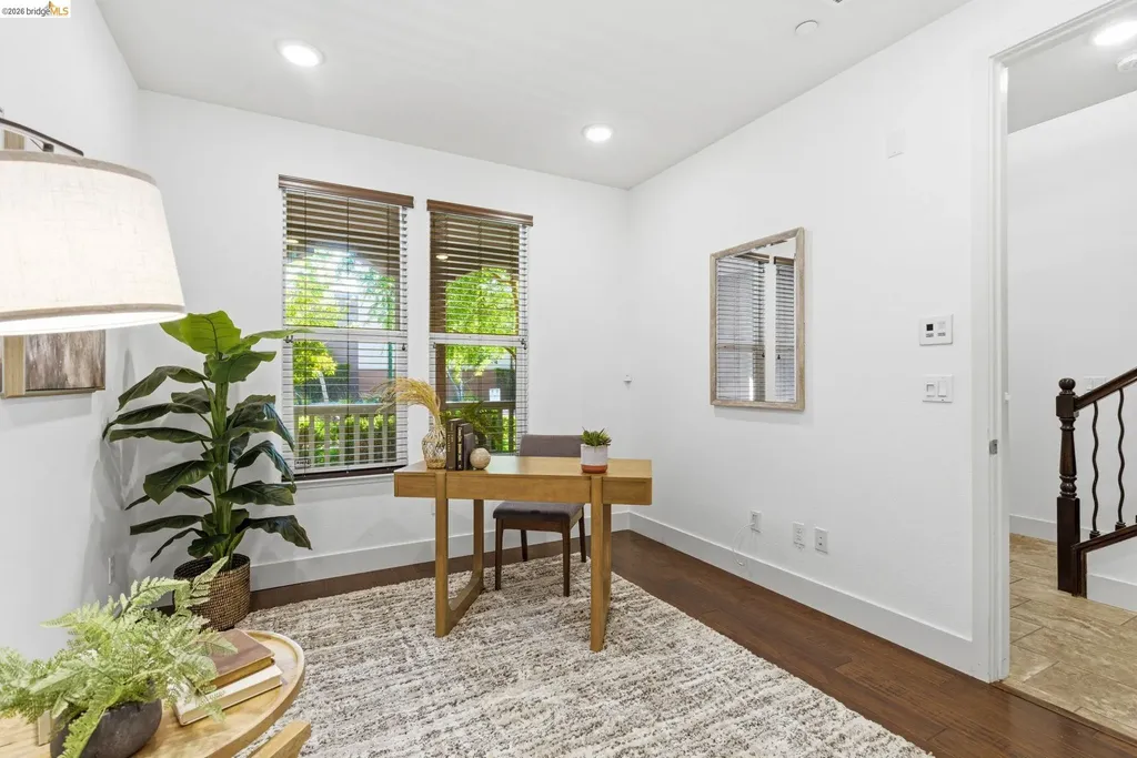 475 Mitchell Avenue Alameda CA 94501