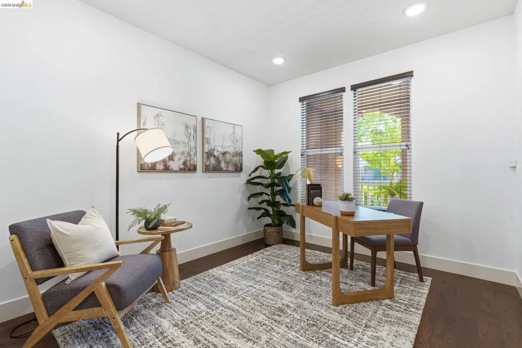 475 Mitchell Avenue Alameda CA 94501