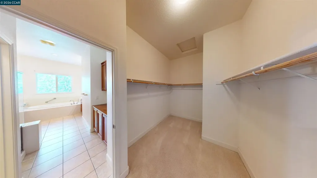 2000 Cinnamon Ridge Oakley CA 94561