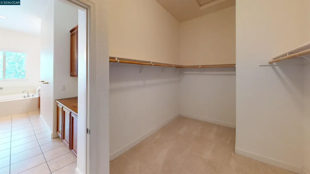 2000 Cinnamon Ridge Oakley CA 94561