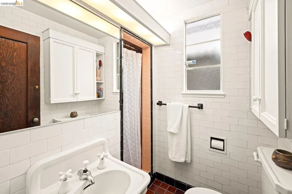636 Euclid Avenue Berkeley CA 94708