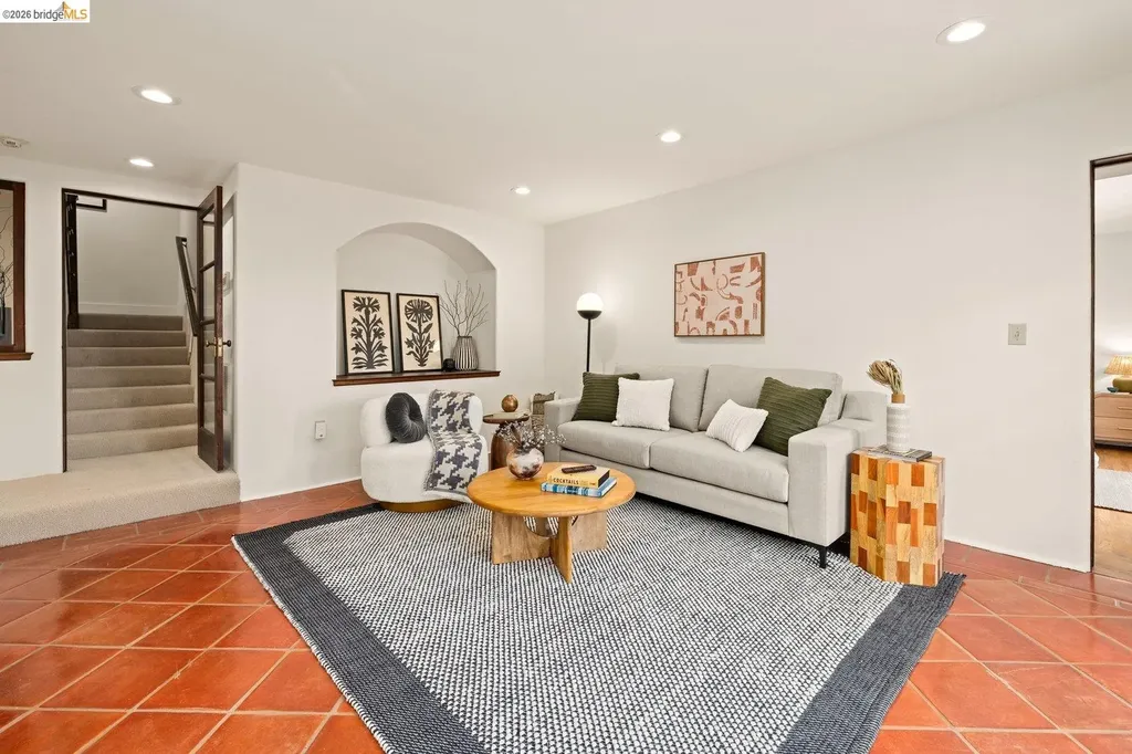 636 Euclid Avenue Berkeley CA 94708
