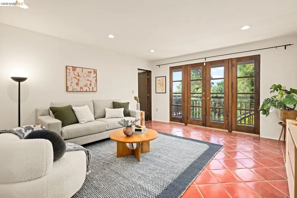 636 Euclid Avenue Berkeley CA 94708