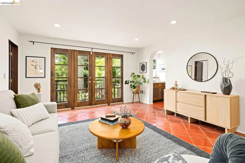 636 Euclid Avenue Berkeley CA 94708