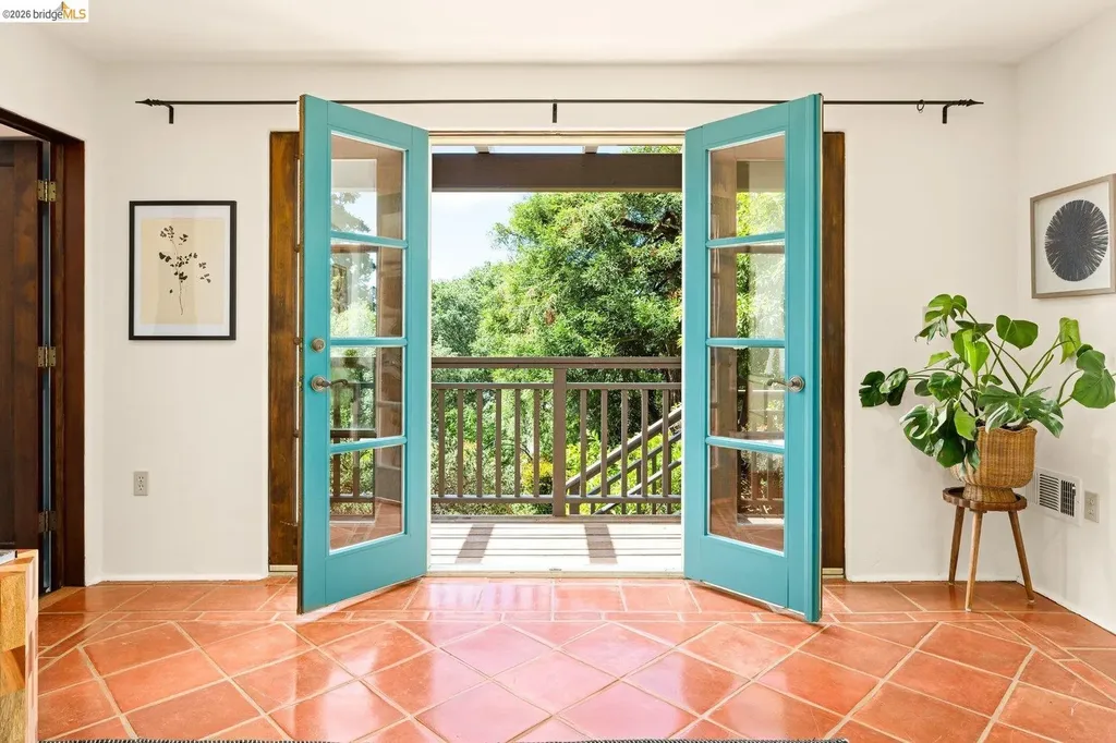 636 Euclid Avenue Berkeley CA 94708