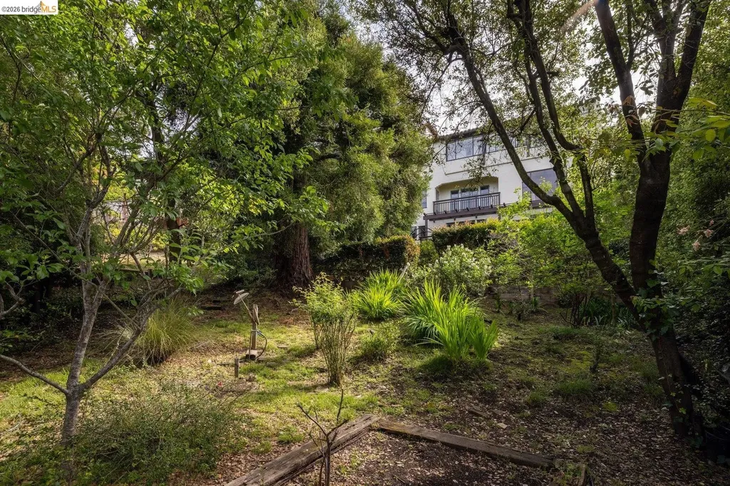 636 Euclid Avenue Berkeley CA 94708