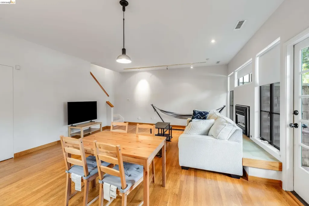 2316 Blake Street Berkeley CA 94704