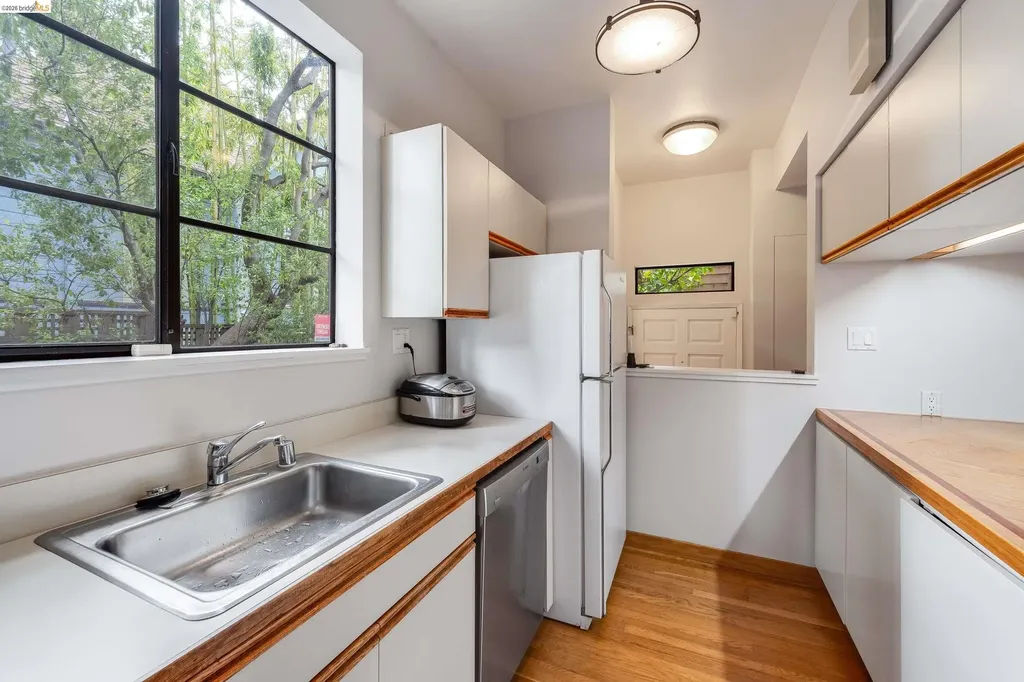 2316 Blake Street Berkeley CA 94704