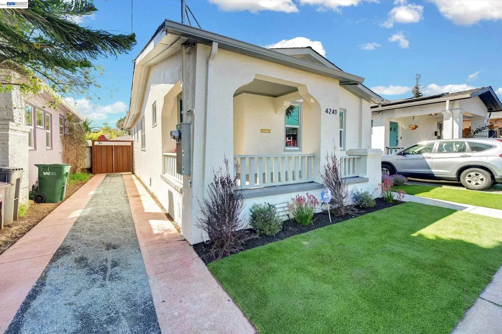 4241 Suter Street Oakland CA 94619