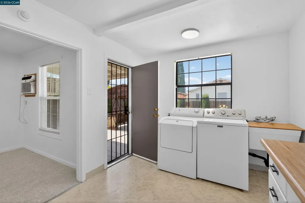 2406 D Street Antioch CA 94509