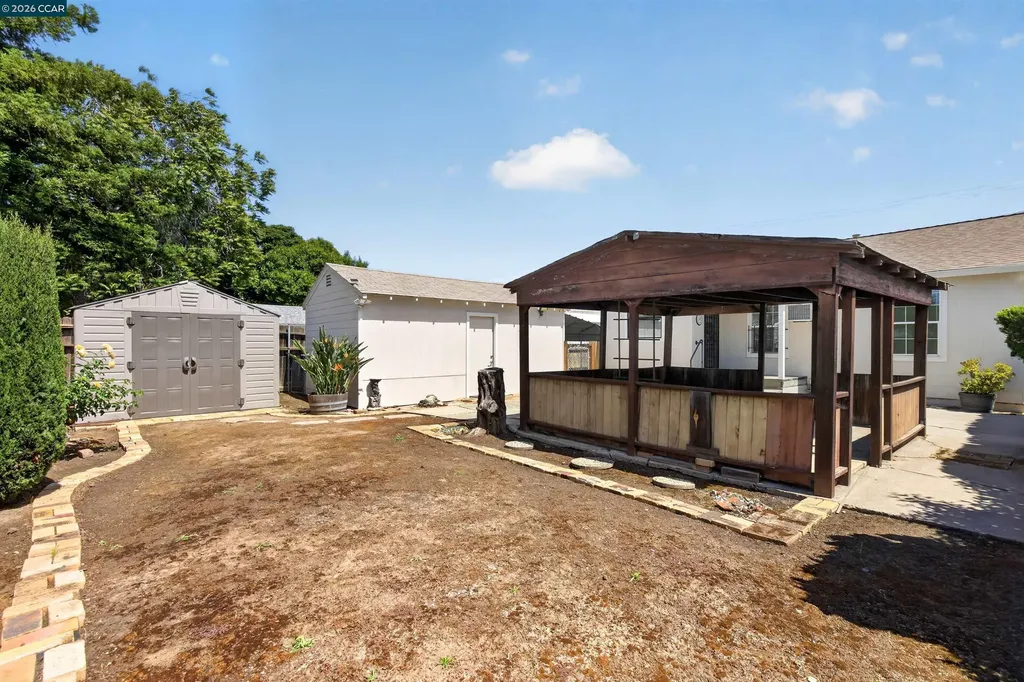 2406 D Street Antioch CA 94509