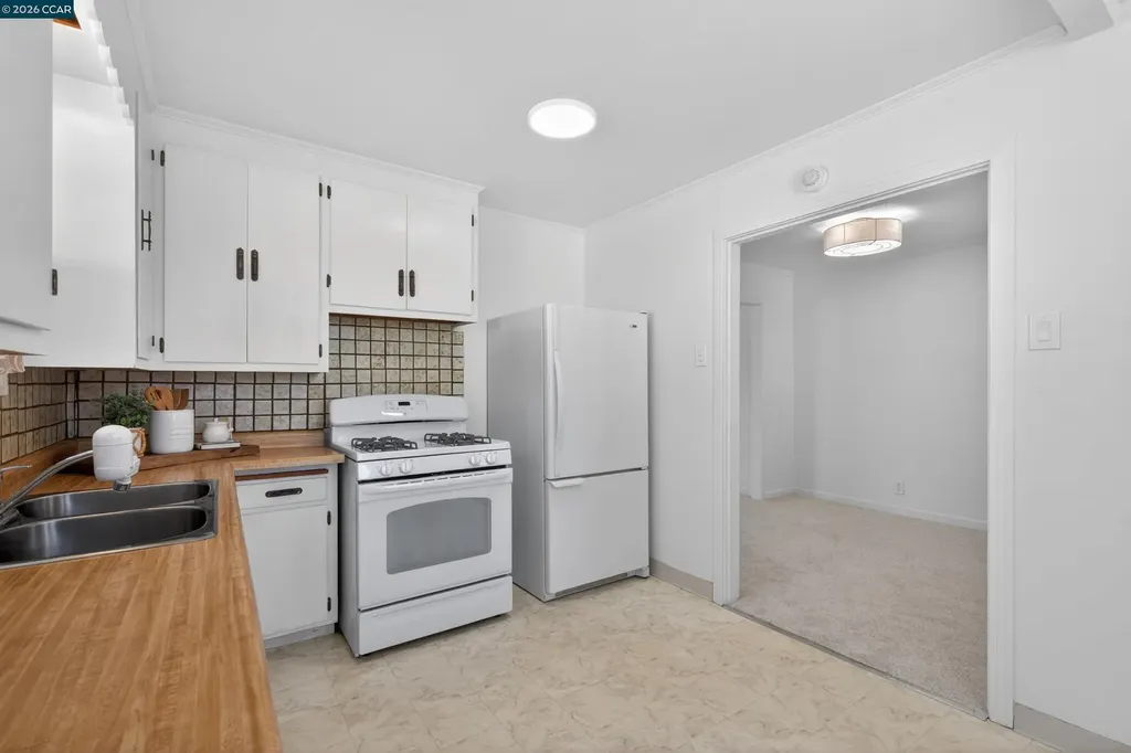 2406 D Street Antioch CA 94509