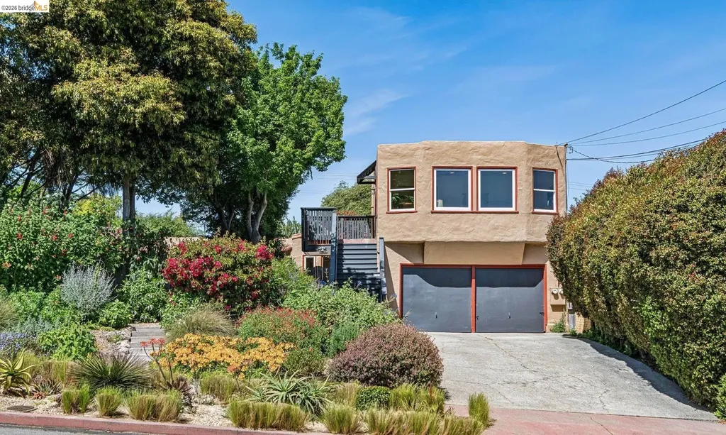 5705 Panama Avenue Richmond CA 94804
