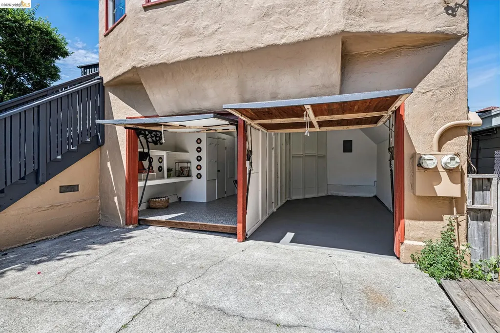 5705 Panama Avenue Richmond CA 94804
