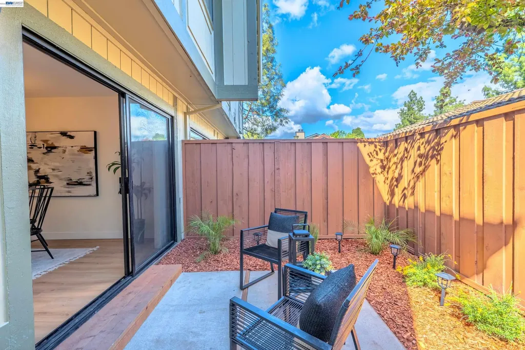 6151 Joaquin Murieta Avenue Newark CA 94560