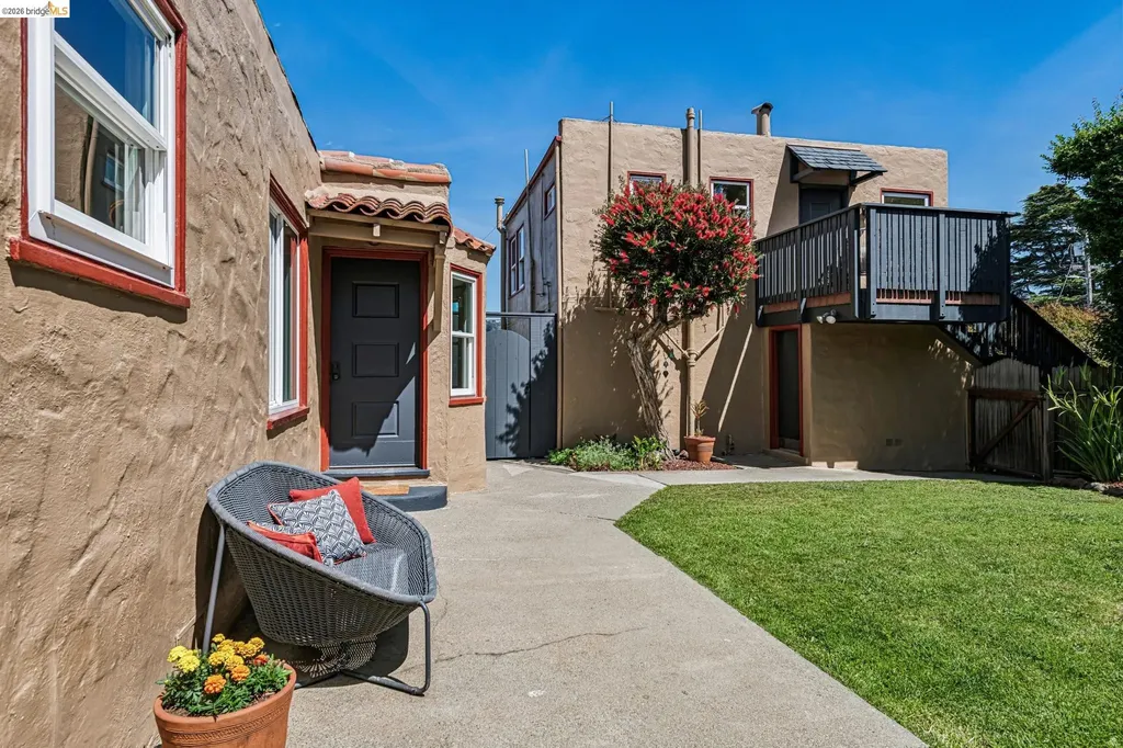 5705 Panama Avenue Richmond CA 94804