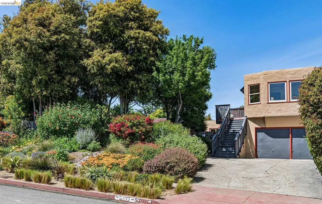 5705 Panama Avenue Richmond CA 94804