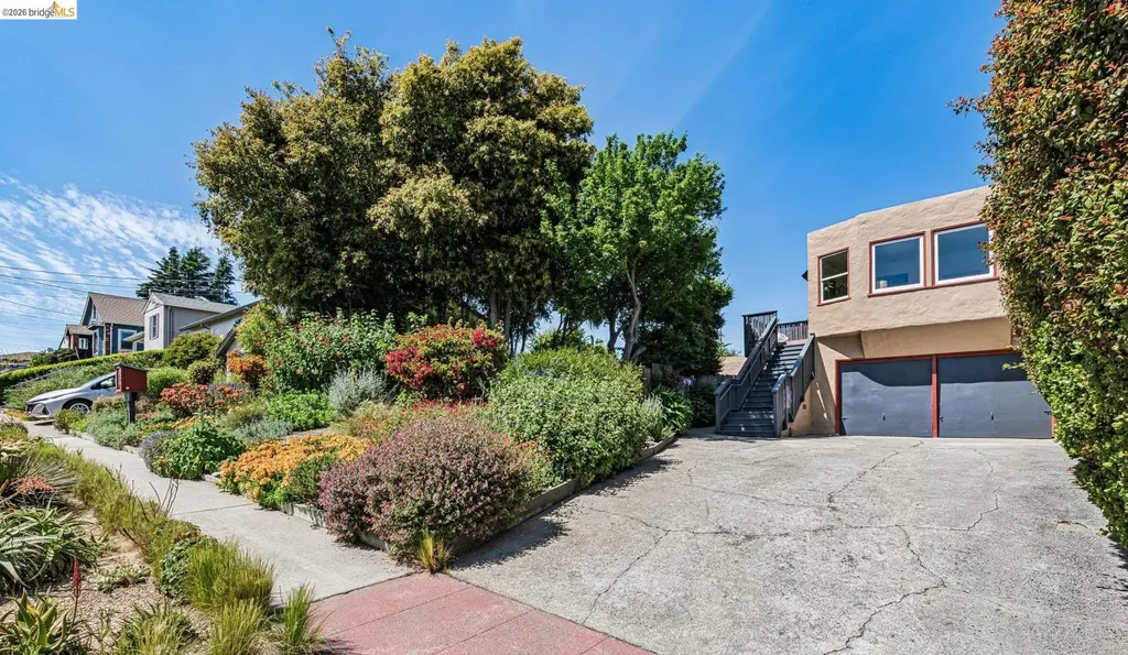 5705 Panama Avenue Richmond CA 94804