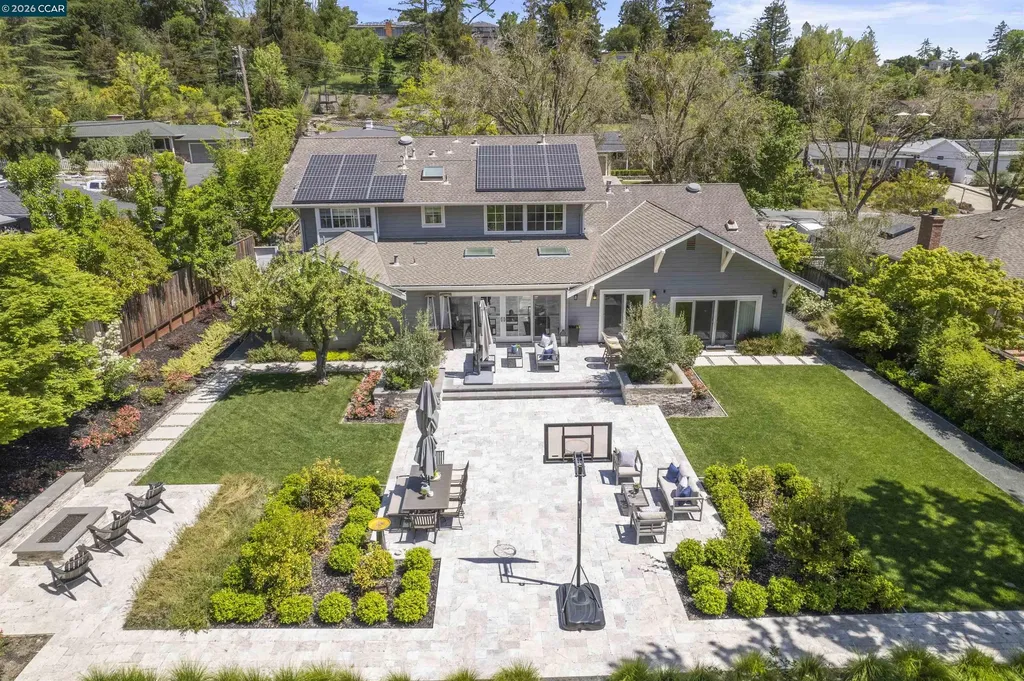 246 Overhill Road Orinda CA 94563