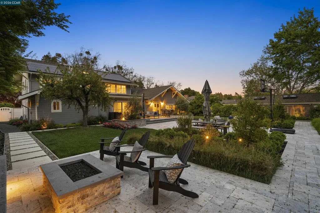 246 Overhill Road Orinda CA 94563