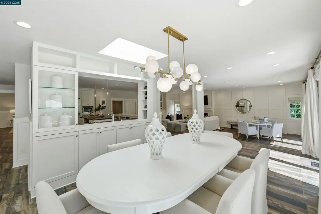 246 Overhill Road Orinda CA 94563