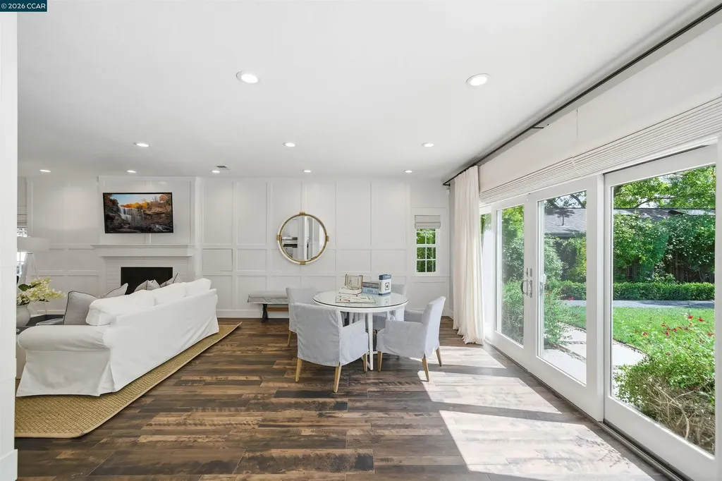 246 Overhill Road Orinda CA 94563
