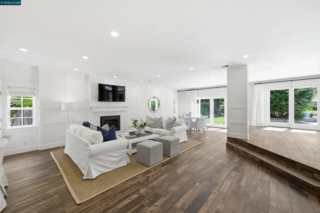 246 Overhill Road Orinda CA 94563